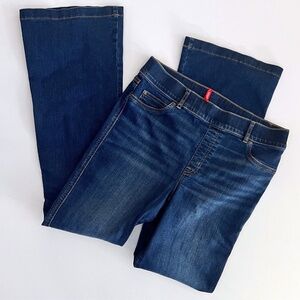 Spanx "Flare" Pull-On Jeans — Midnight Wash — Size XL (EUC)
